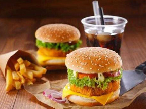 ը����������